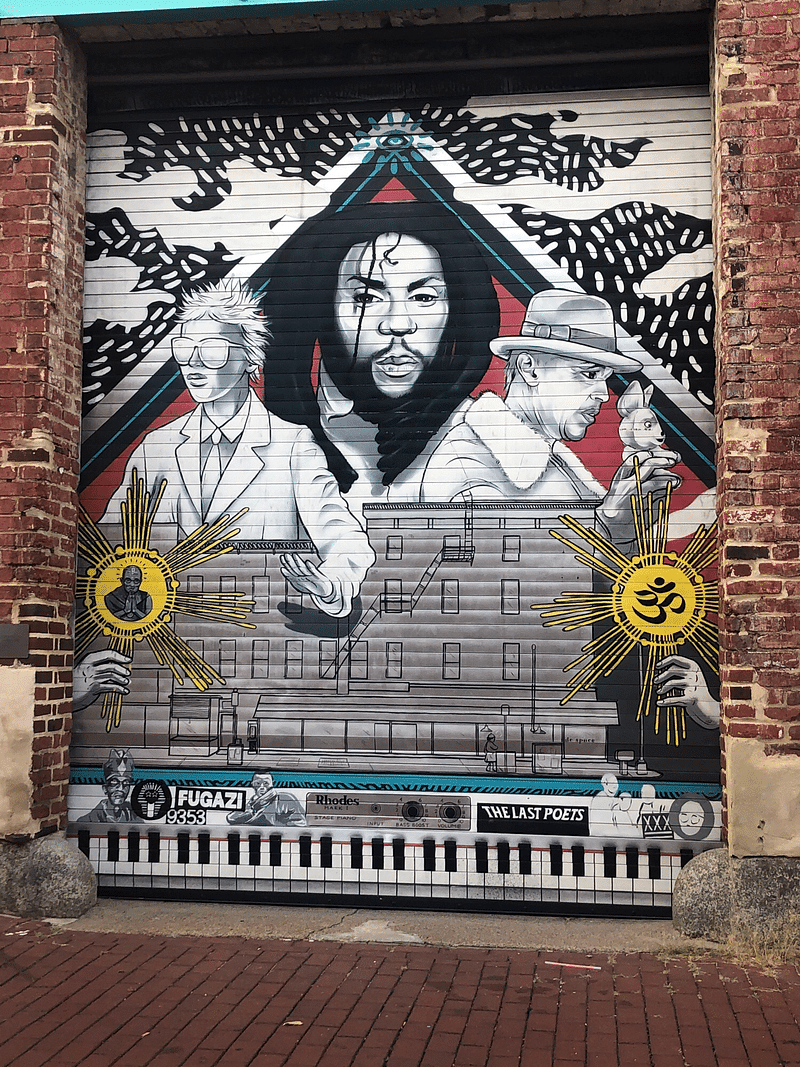 mural in Washington by artist Miss Chelove.