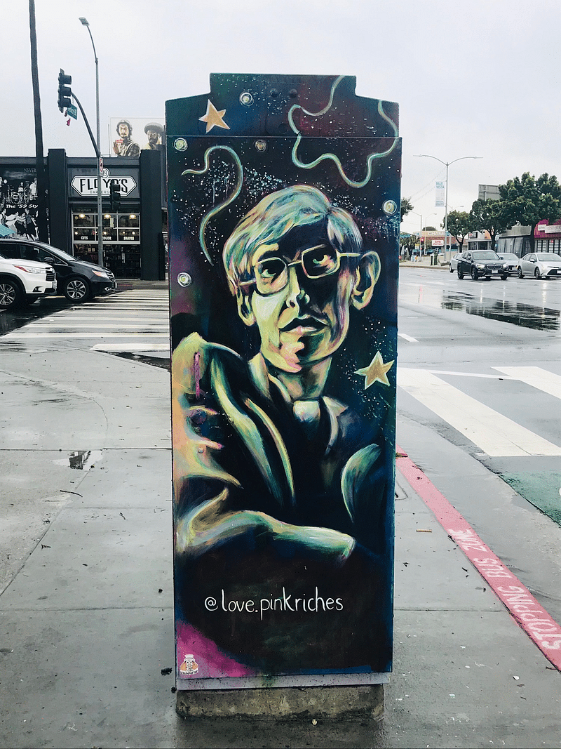 mural in Los Angeles by artist unknown.