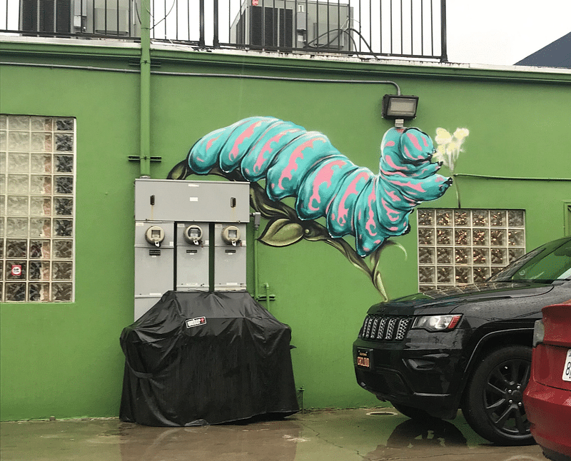 mural in Los Angeles by artist unknown.