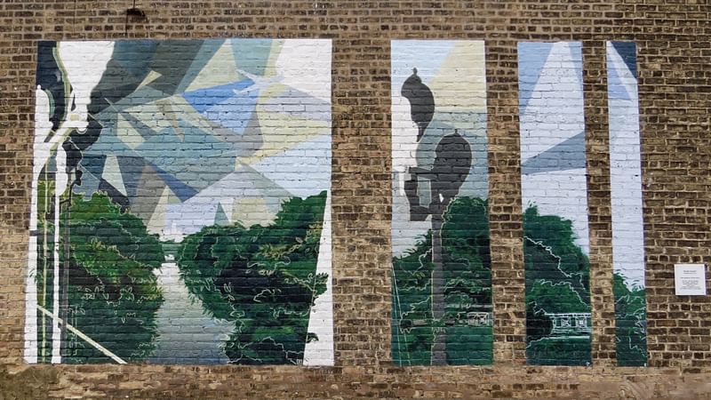 mural in Chicago by artist Franklin Riley.