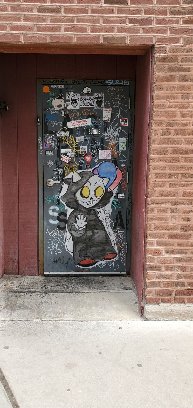 mural in Chicago by artist Ali 6.