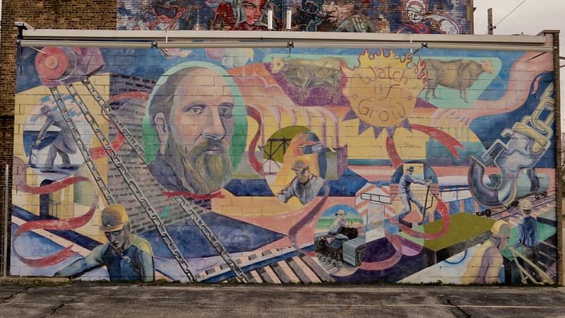mural in Hammond by artist unknown.