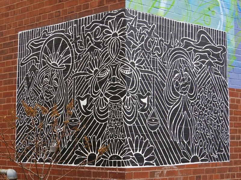mural in Chicago by artist Zor Zor Zor.