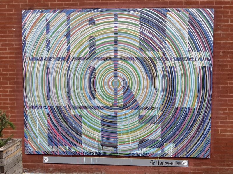 mural in Chicago by artist Joe Miller.