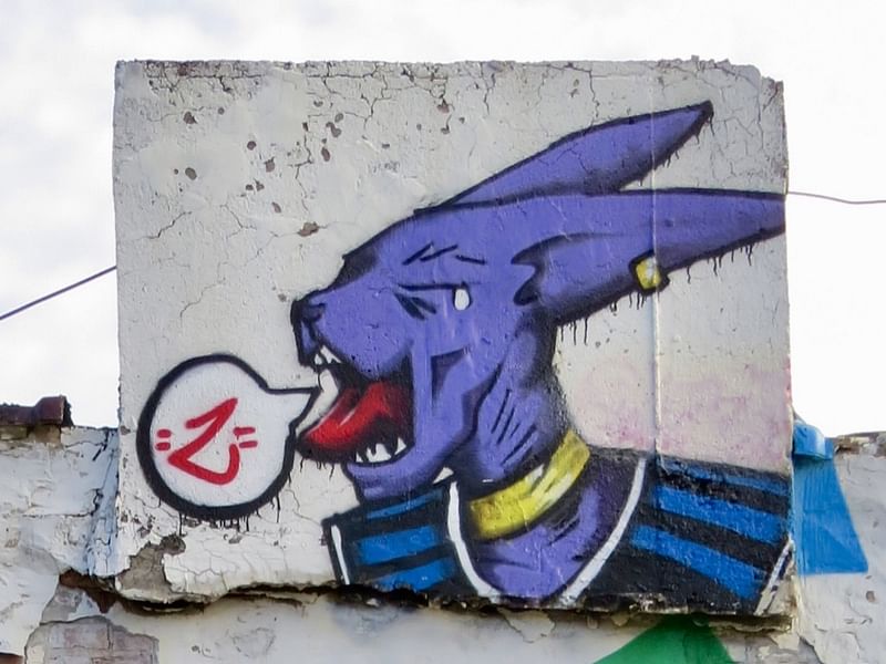 mural in Chicago by artist unknown.