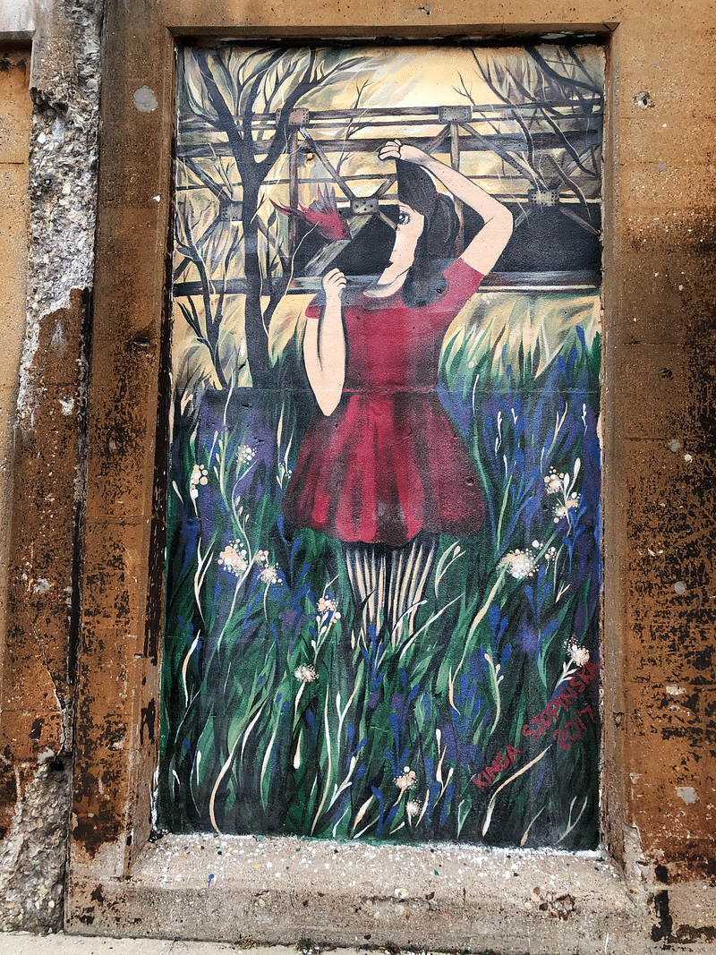 mural in Oak Park by artist unknown.