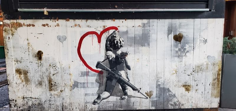 mural in London by artist DS.