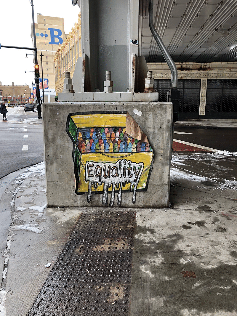 mural in Chicago by artist unknown.