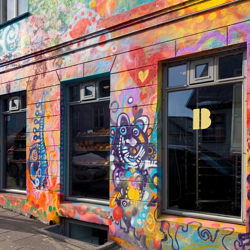 mural in Reykjavík by artist unknown.