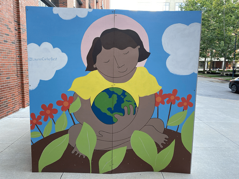 mural in Columbus by artist unknown.