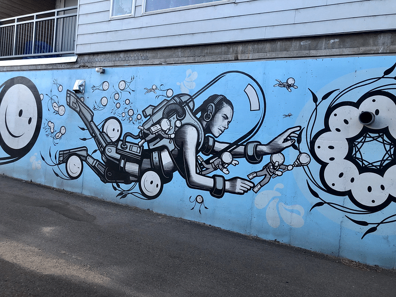 mural in Denver by artist unknown.