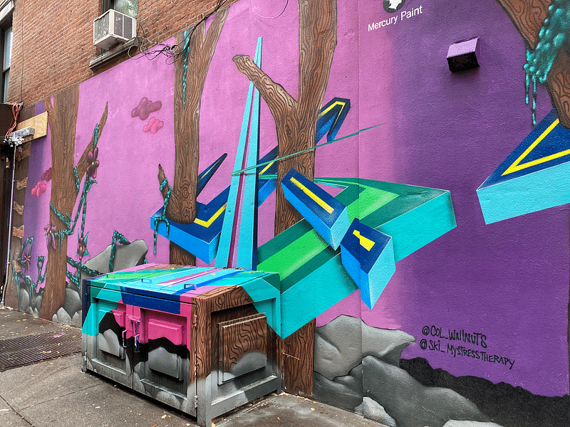 mural in New York by artist unknown.