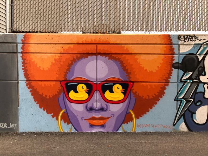 mural in Chicago by artist James Eastwood.