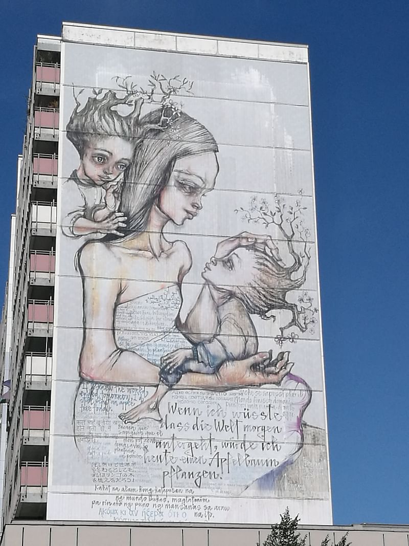 mural in Berlin by artist Herakut.
