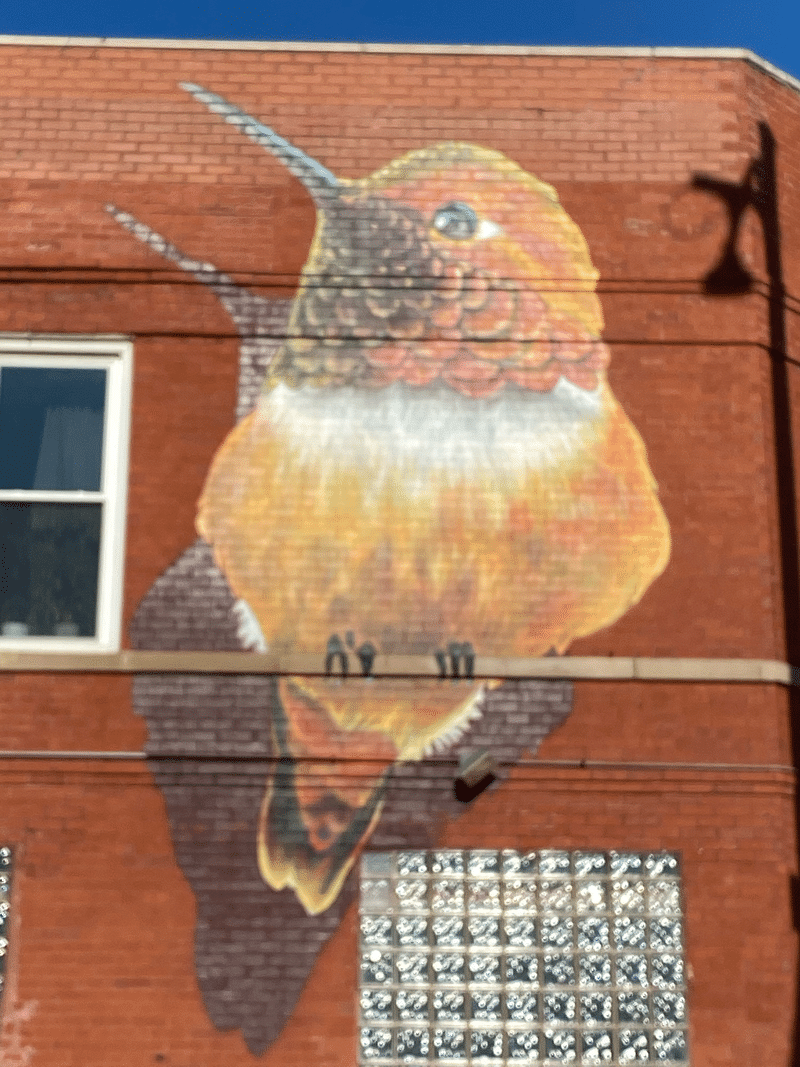 mural in Chicago by artist unknown.