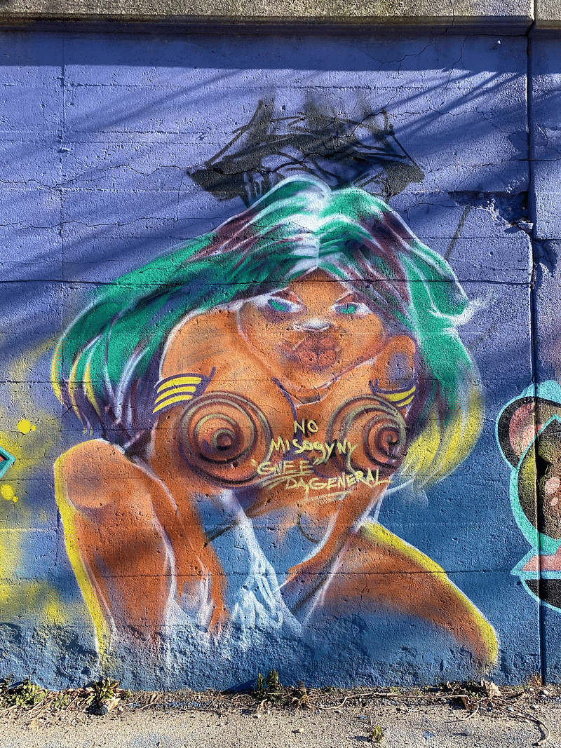 mural in Chicago by artist unknown.