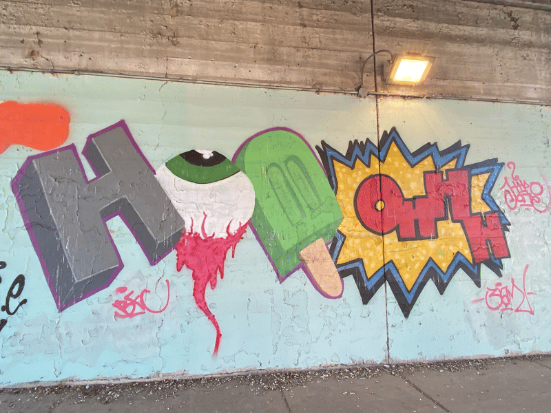 mural in Chicago by artist unknown.