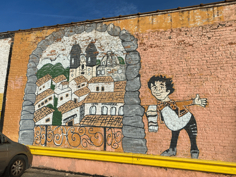 mural in Chicago by artist unknown.