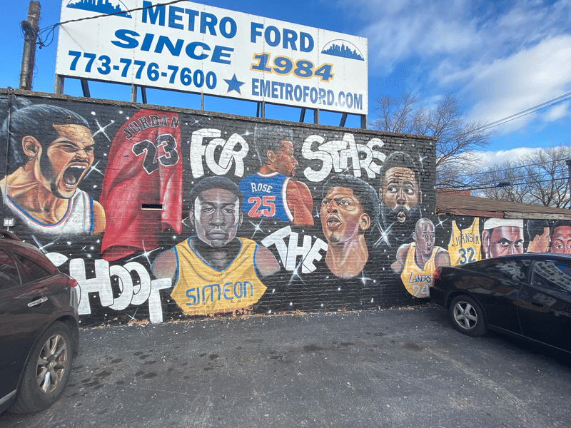 mural in Chicago by artist unknown.