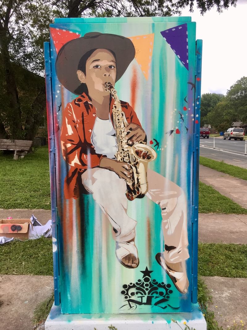 mural in Austin by artist Niz.