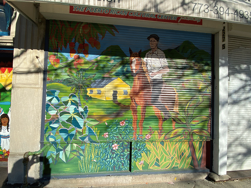 mural in Chicago by artist unknown.