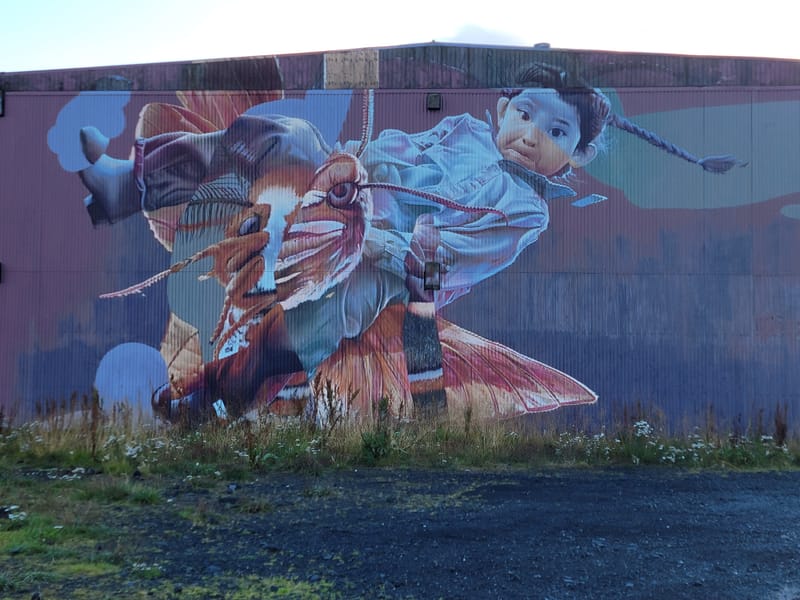 mural in Reykjavík by artist unknown.