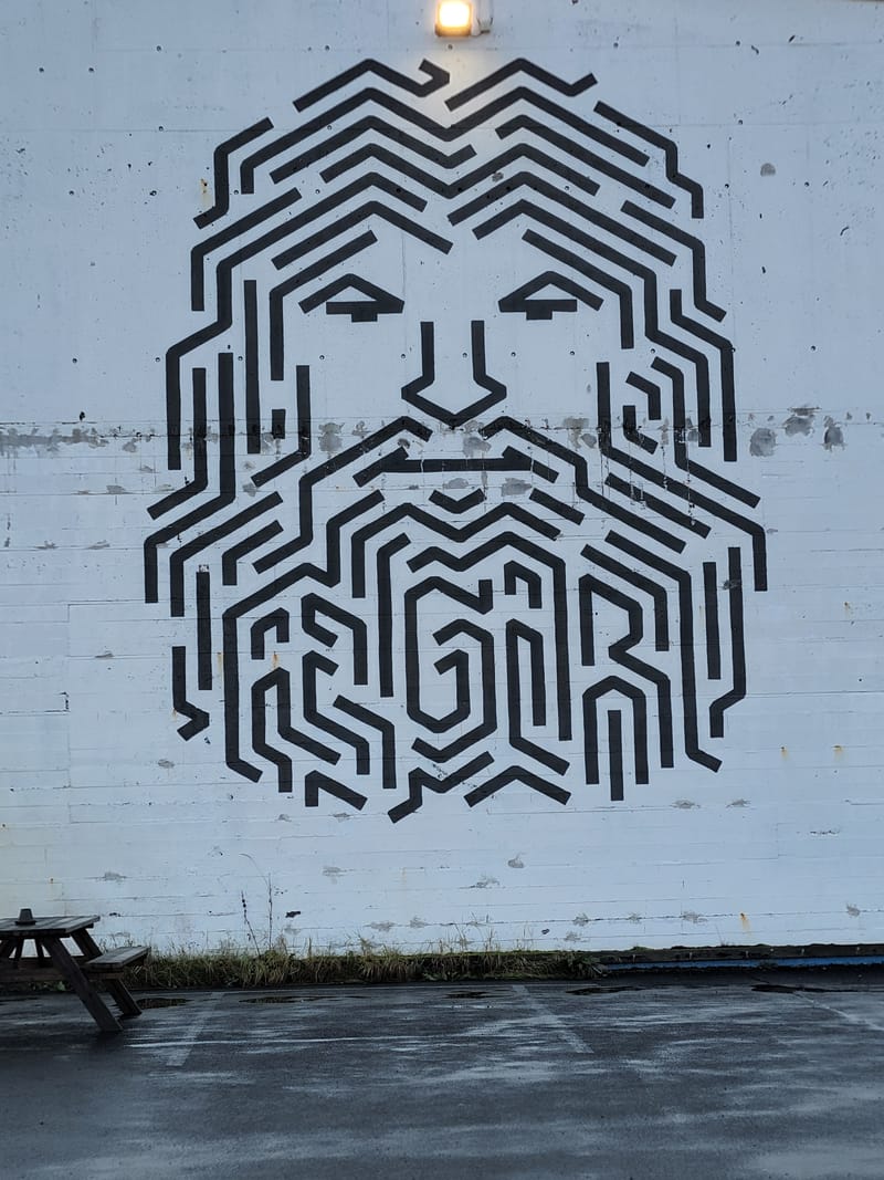 mural in Reykjavík by artist unknown.