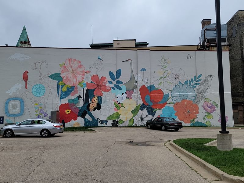 mural in Rockford by artist Yulia Avgustinovich.