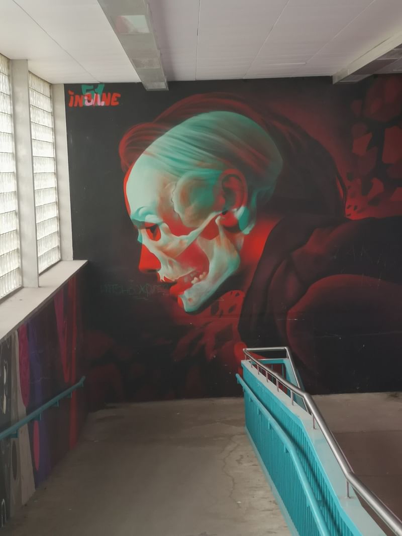 mural in Berlin by artist unknown.
