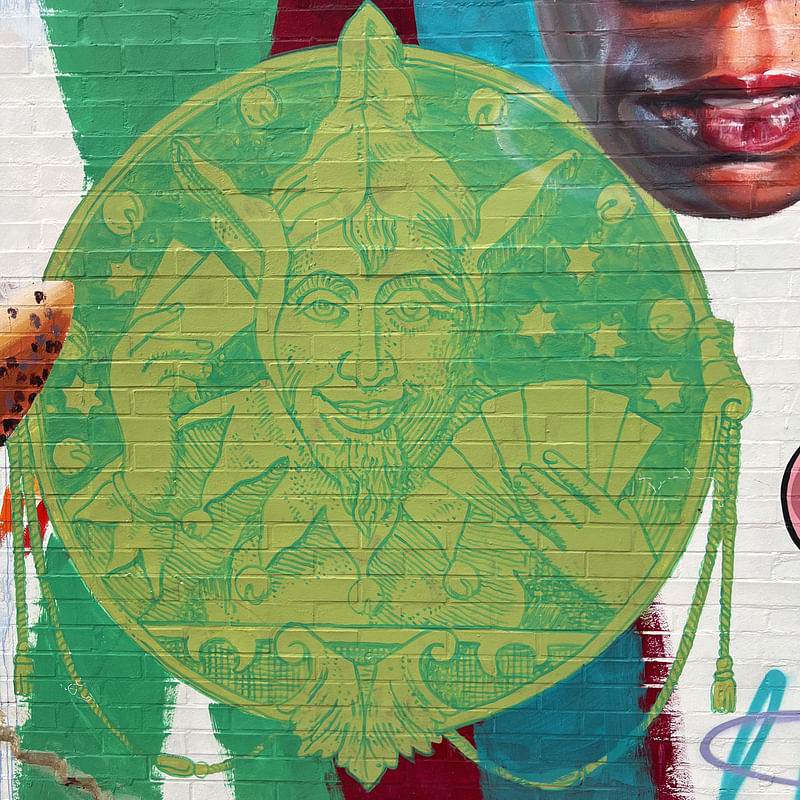 mural in Chicago by artist unknown.