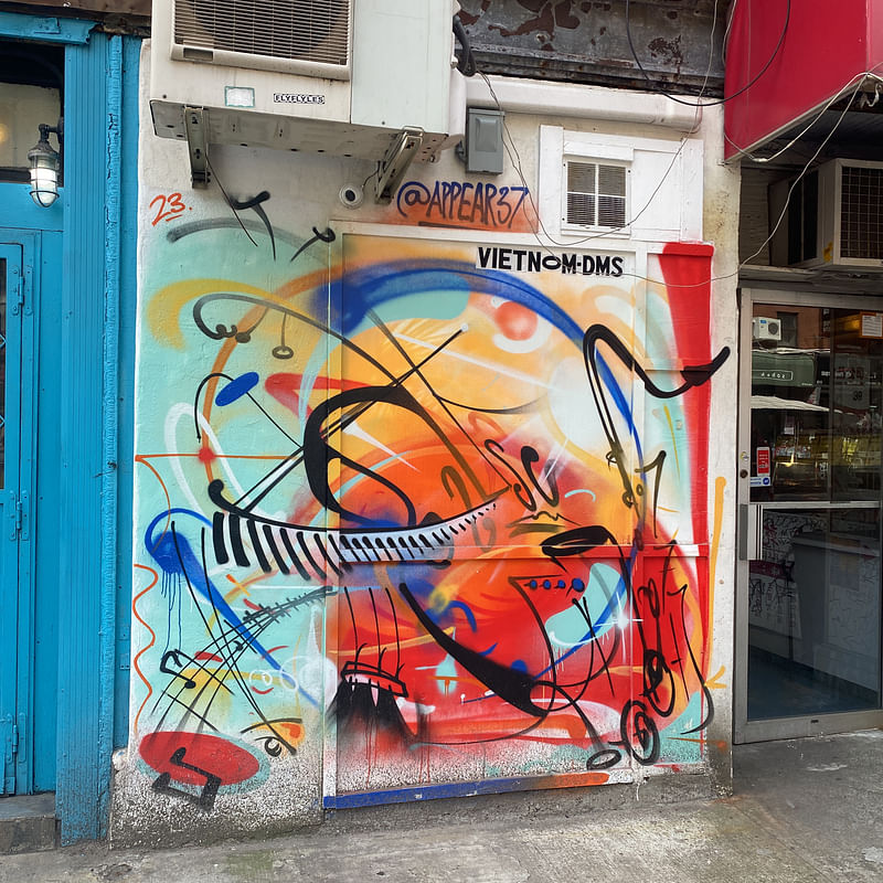mural in New York by artist unknown.