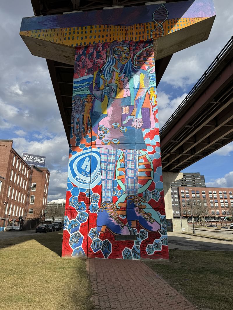 mural in Manchester by artist unknown.