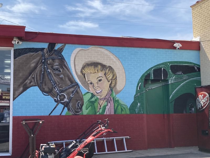 mural in Lawton by artist unknown.