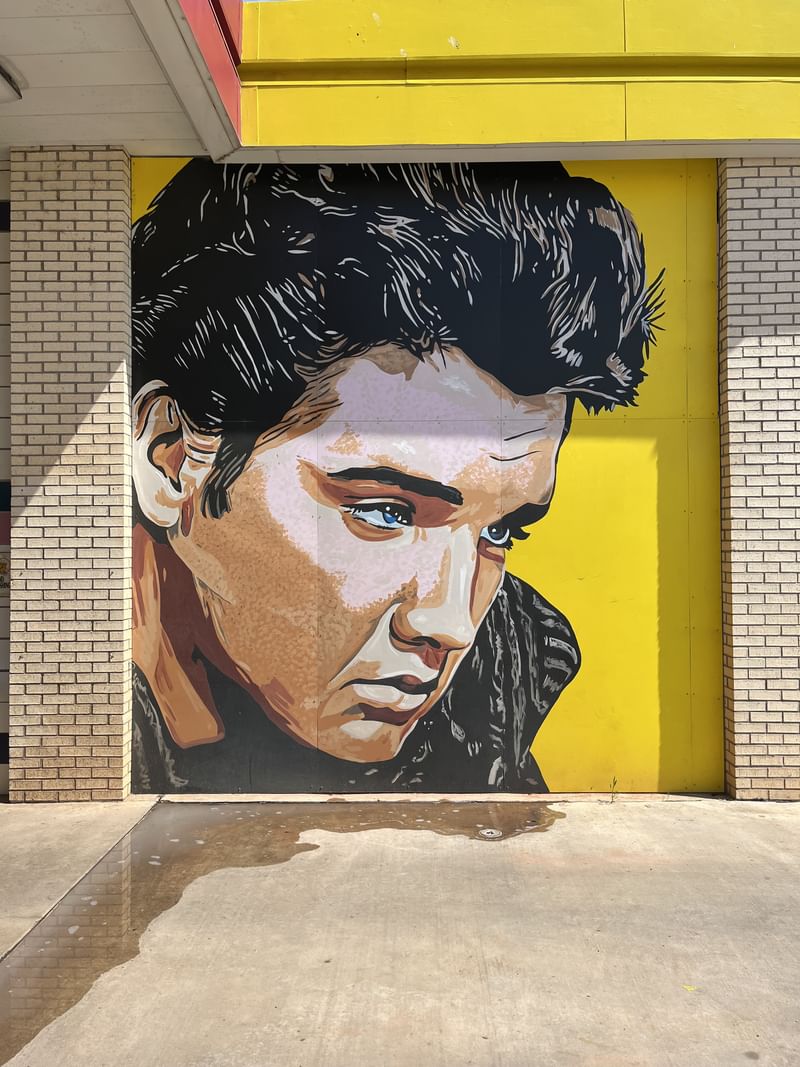 mural in Lawton by artist unknown.