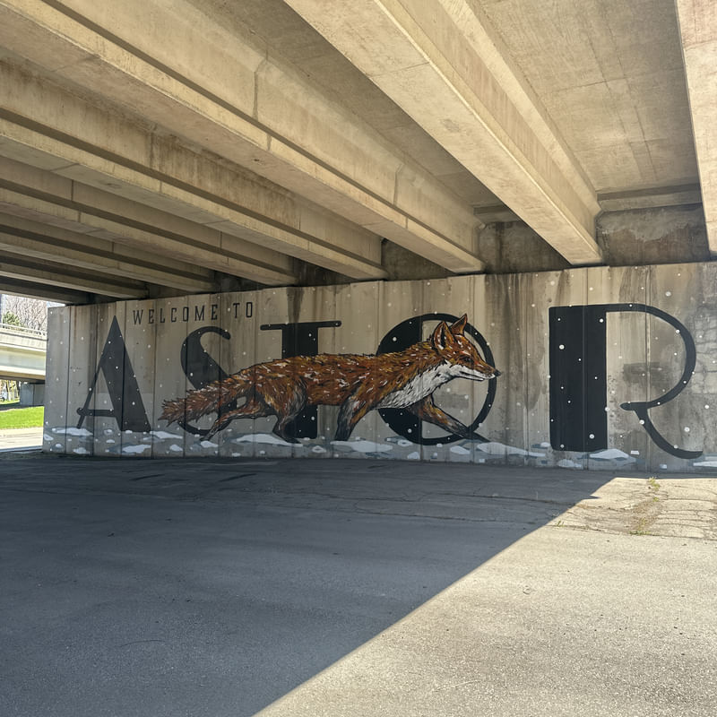 mural in Green Bay by artist Beau Thomas.