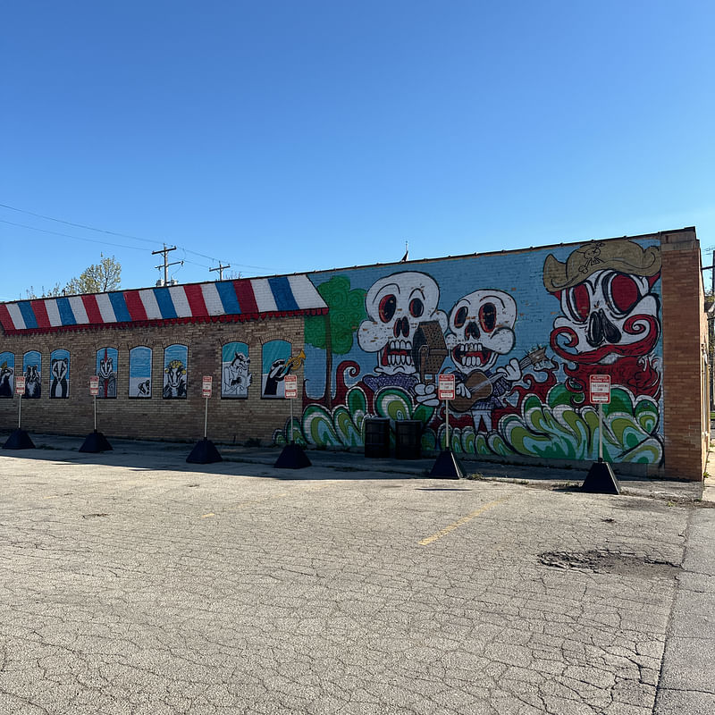 mural in Green Bay by artist unknown.