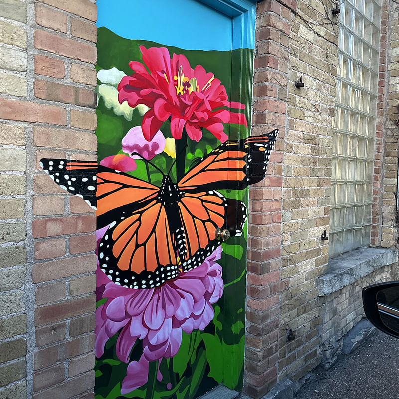 mural in Oshkosh by artist unknown.