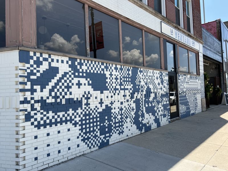 mural in Detroit by artist unknown.