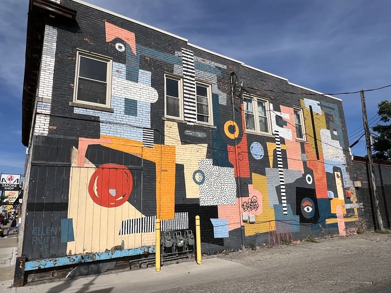 mural in Detroit by artist Ellen Rutt.