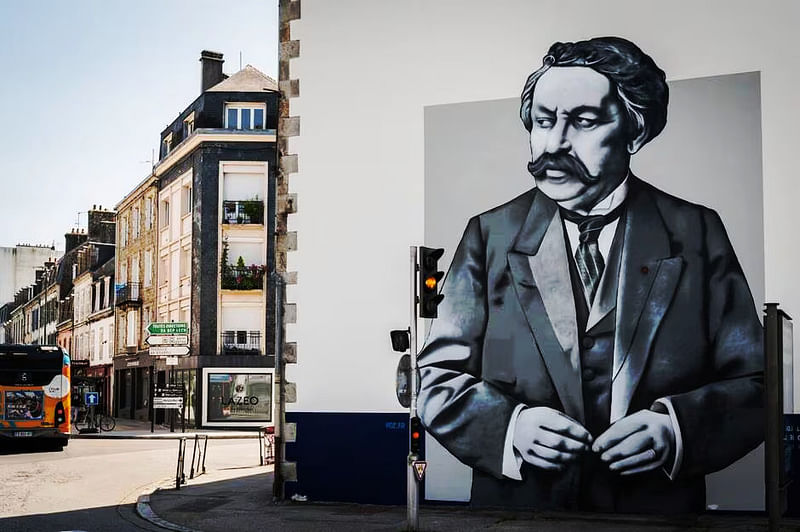 mural in Quimper by artist Hoz.