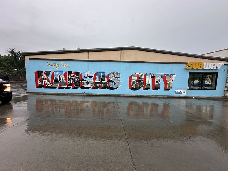 mural in Kansas City by artist unknown.