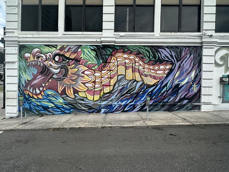 mural in Jacksonville by artist Tommy Gunz.