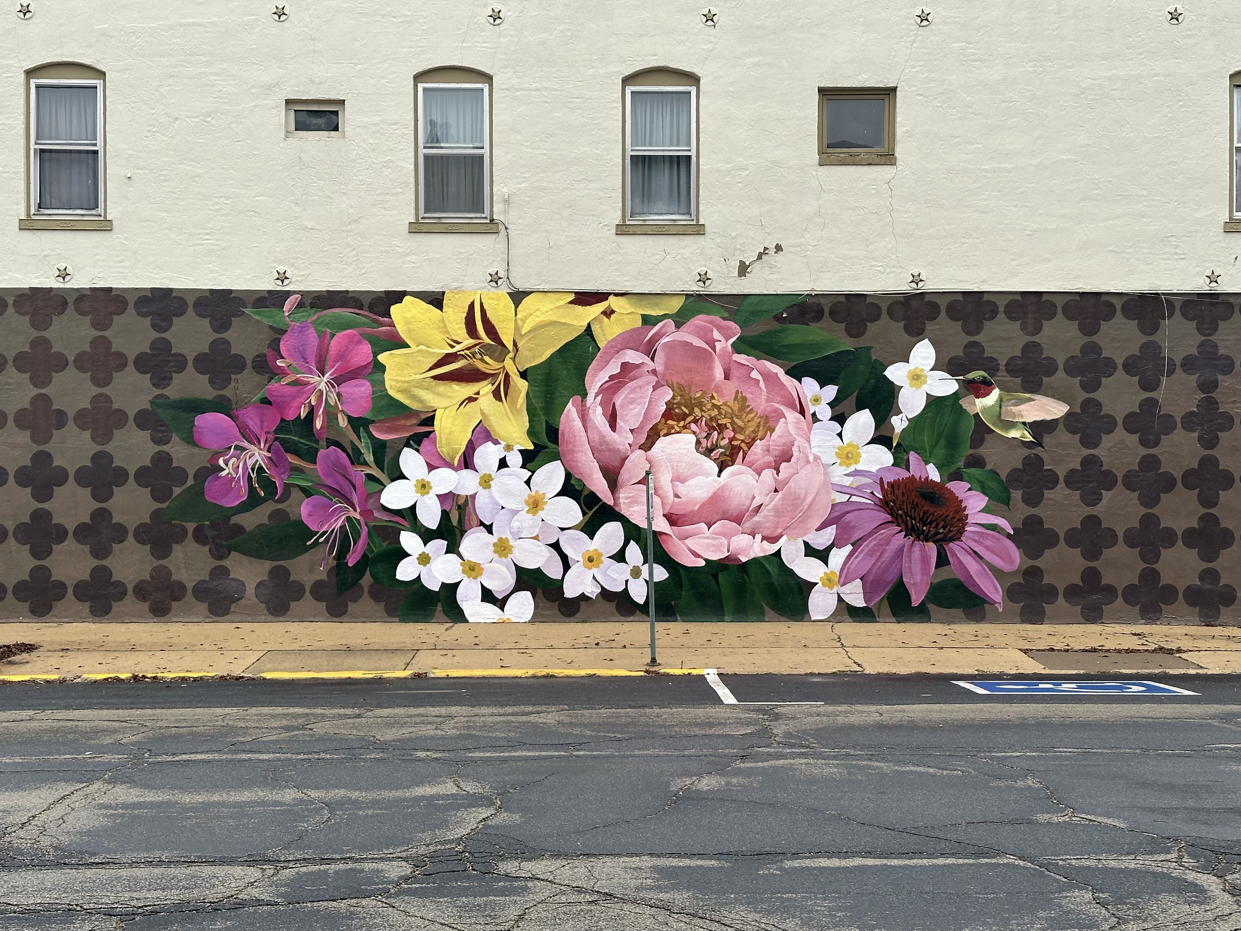 Louise Chen Murals and Street Art | FindMASA