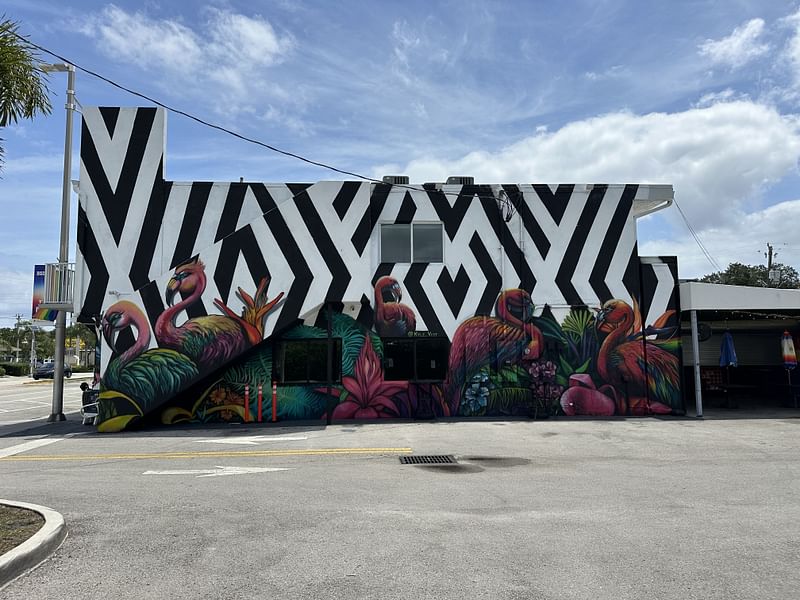 mural in Wilton Manors by artist Kyle Vest.
