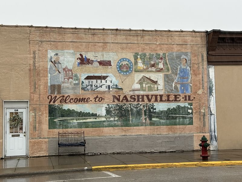 mural in Nashville by artist unknown.