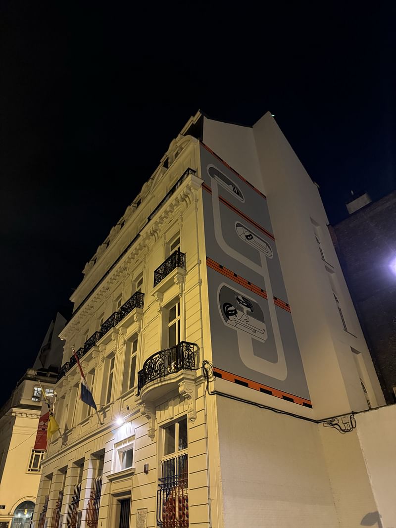mural in Bruxelles by artist Nel Aerts.