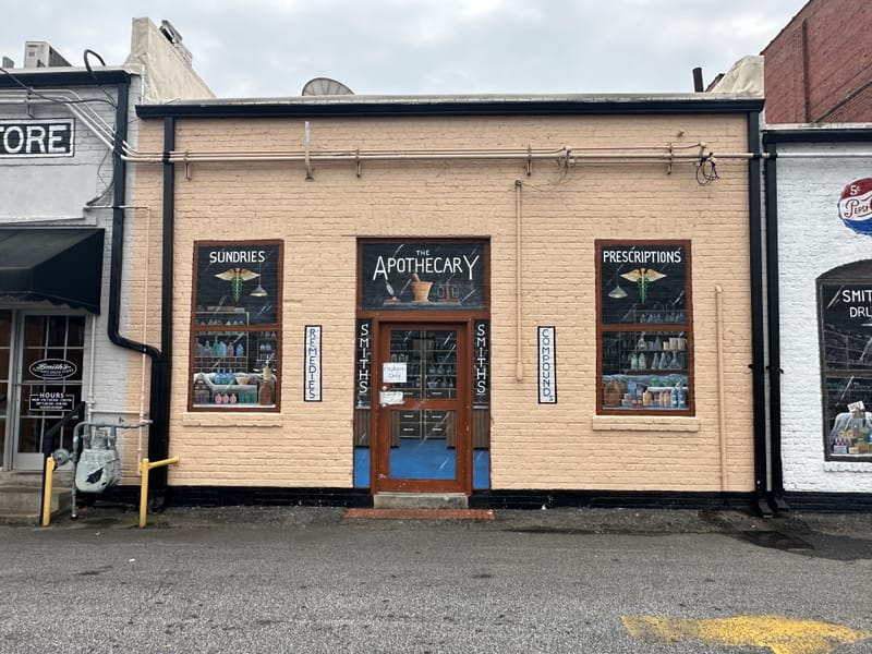 mural in Forest City by artist unknown.