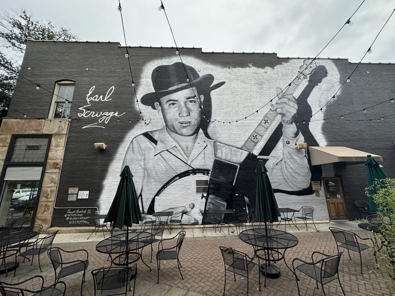 mural in Shelby by artist Scott Nurkin.