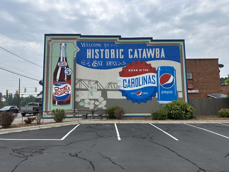 mural in Catawba by artist unknown.