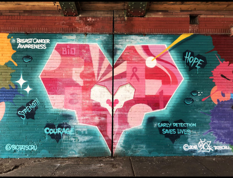 mural in  by artist unknown.